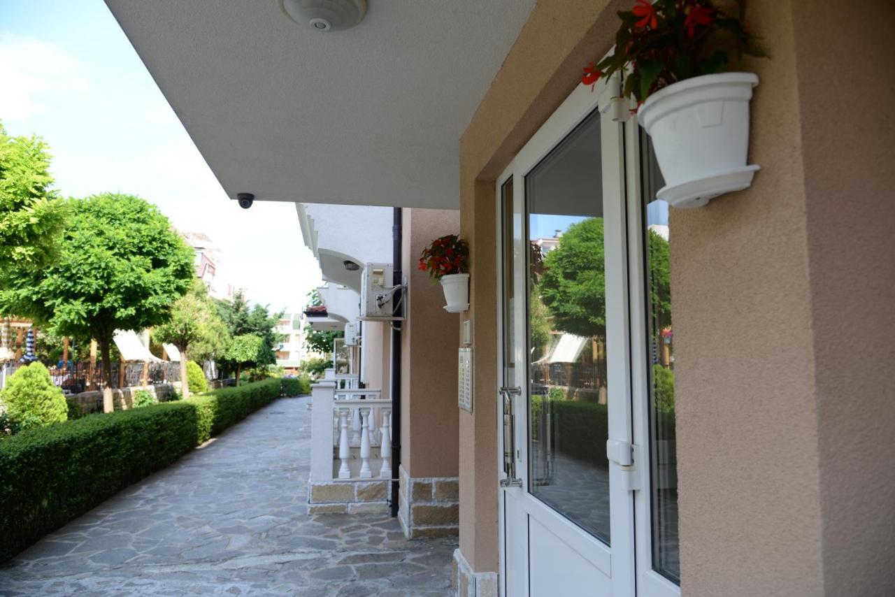 Family Lux Apartment Sveti Vlas Exterior foto